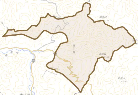 岩井川とその周辺の地図。町の範囲を重ねている