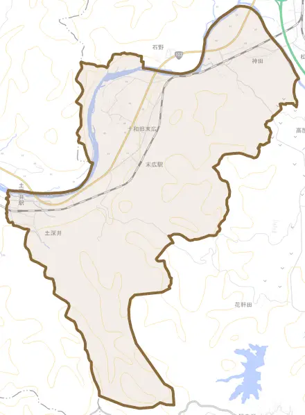 十和田末広とその周辺の地図。町の範囲を重ねている
