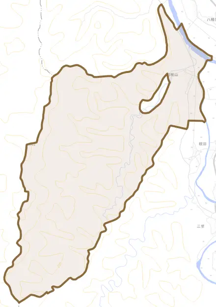 羽根山とその周辺の地図。町の範囲を重ねている
