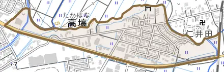 字新山前とその周辺の地図。町の範囲を重ねている
