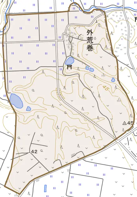 外荒巻とその周辺の地図。町の範囲を重ねている