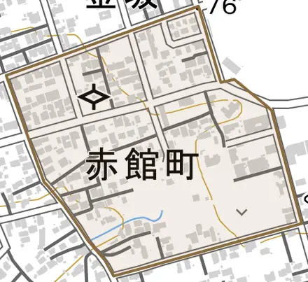 赤館町とその周辺の地図。町の範囲を重ねている