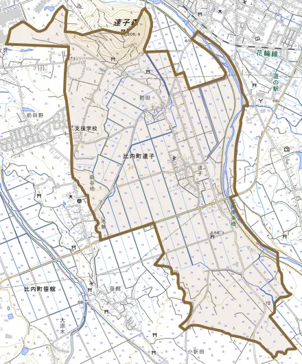 比内町達子とその周辺の地図。町の範囲を重ねている