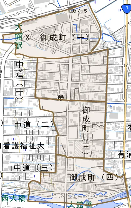 御成町とその周辺の地図。町の範囲を重ねている