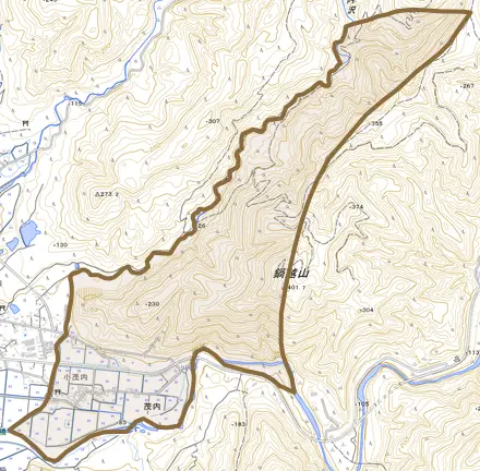 茂内とその周辺の地図。町の範囲を重ねている