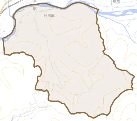 外川原とその周辺の地図。町の範囲を重ねている