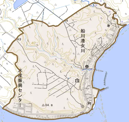 船川港女川とその周辺の地図。町の範囲を重ねている