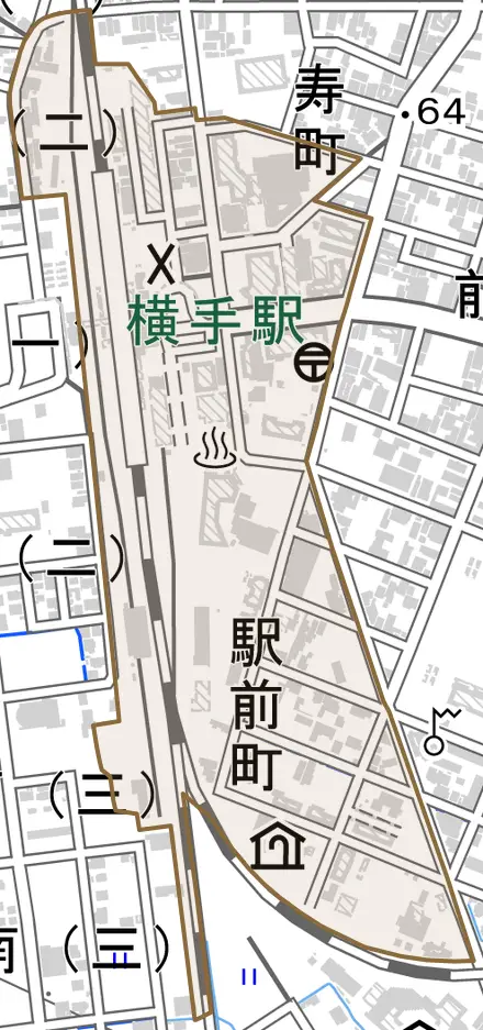 駅前町とその周辺の地図。町の範囲を重ねている
