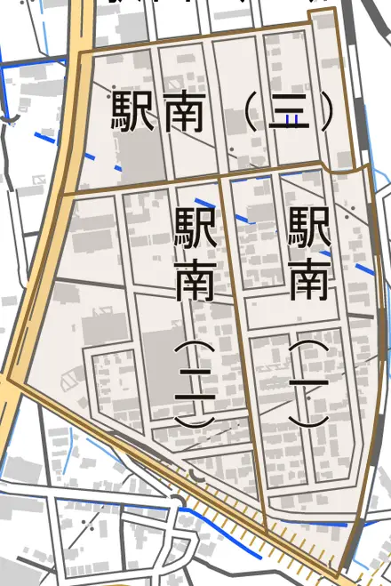 駅南とその周辺の地図。町の範囲を重ねている
