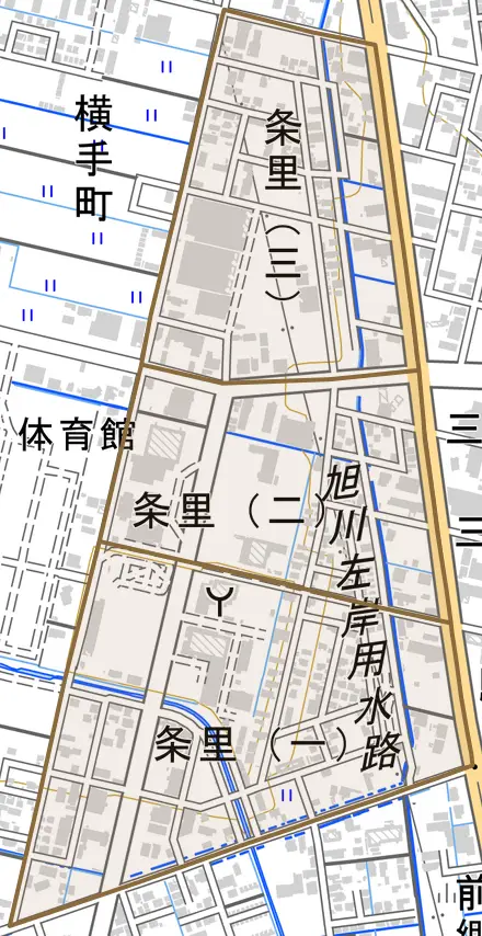 条里とその周辺の地図。町の範囲を重ねている