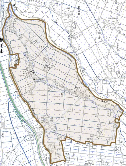 黒川とその周辺の地図。町の範囲を重ねている