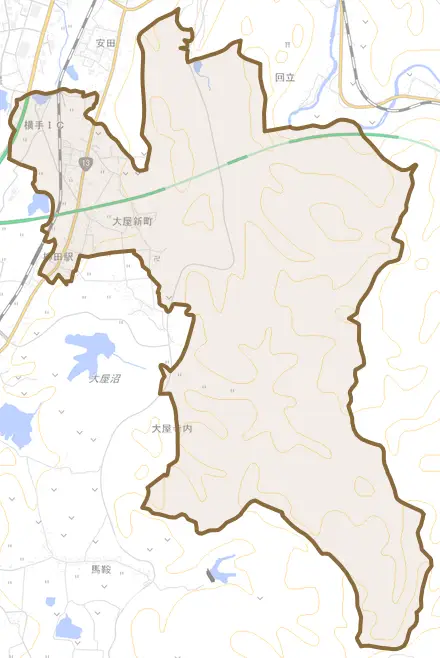 大屋新町とその周辺の地図。町の範囲を重ねている
