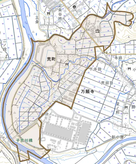 荒町とその周辺の地図。町の範囲を重ねている