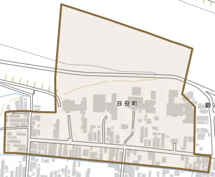 日役町とその周辺の地図。町の範囲を重ねている