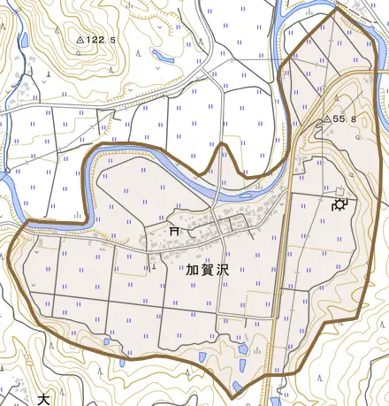 加賀沢とその周辺の地図。町の範囲を重ねている