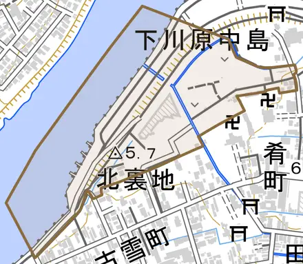 北裏地とその周辺の地図。町の範囲を重ねている