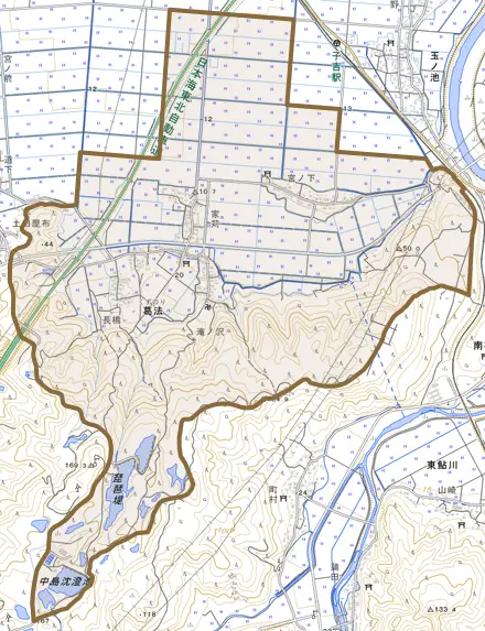 葛法とその周辺の地図。町の範囲を重ねている