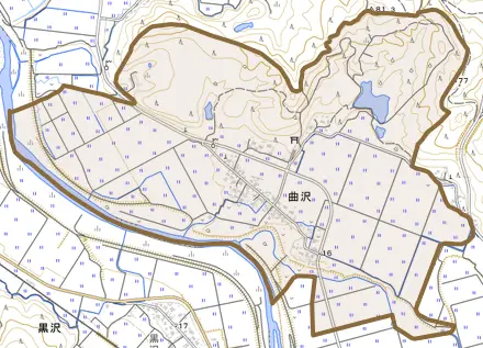 曲沢とその周辺の地図。町の範囲を重ねている