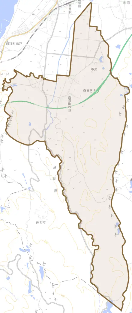 西目町西目とその周辺の地図。町の範囲を重ねている