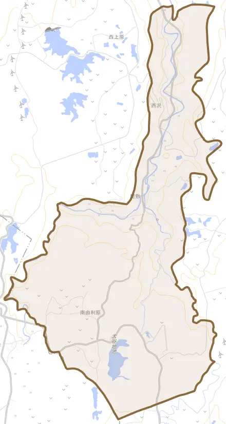 西沢とその周辺の地図。町の範囲を重ねている