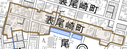 表尾崎町とその周辺の地図。町の範囲を重ねている