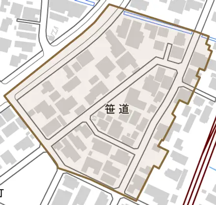 笹道とその周辺の地図。町の範囲を重ねている