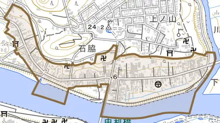 石脇とその周辺の地図。町の範囲を重ねている