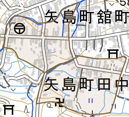矢島町田中町とその周辺の地図。町の範囲を重ねている