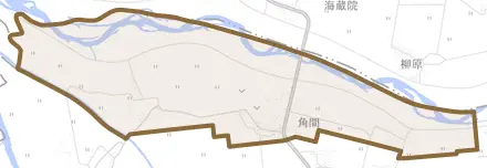 角間とその周辺の地図。町の範囲を重ねている