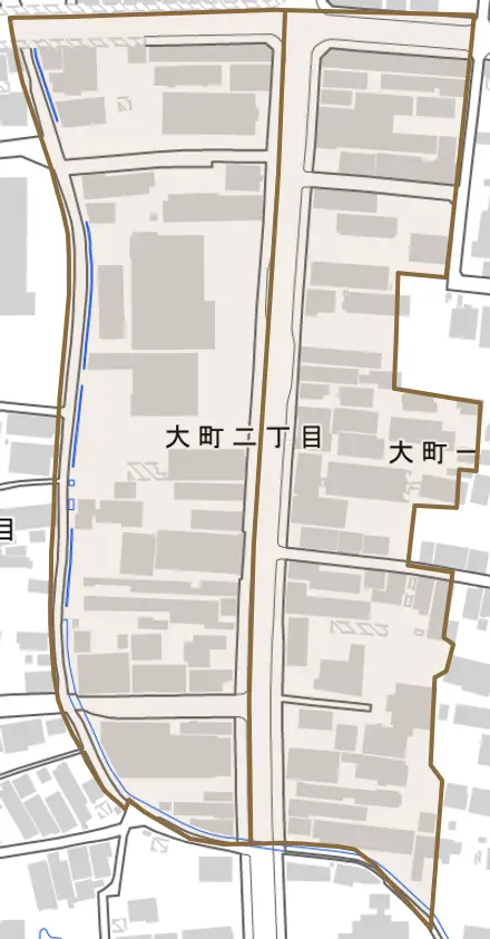 大町とその周辺の地図。町の範囲を重ねている