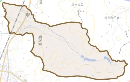杉沢とその周辺の地図。町の範囲を重ねている