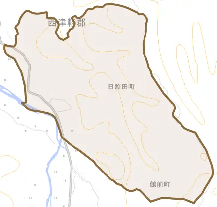 大字日照田町とその周辺の地図。町の範囲を重ねている