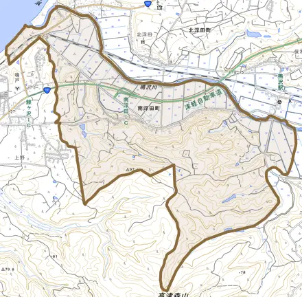 大字南浮田町とその周辺の地図。町の範囲を重ねている