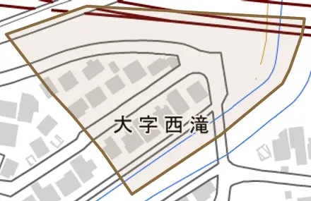 大字西滝とその周辺の地図。町の範囲を重ねている