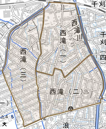 西滝とその周辺の地図。町の範囲を重ねている