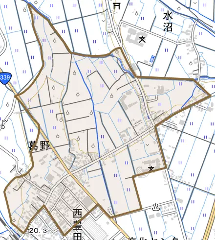 大字葛野とその周辺の地図。町の範囲を重ねている
