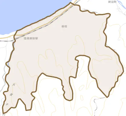 大字柳田とその周辺の地図。町の範囲を重ねている