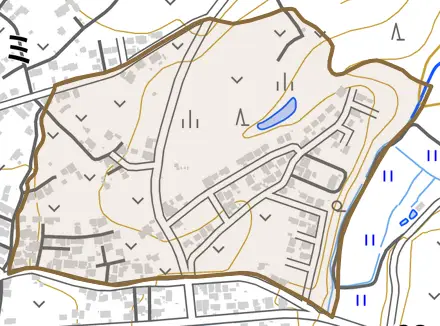 字新田窪とその周辺の地図。町の範囲を重ねている