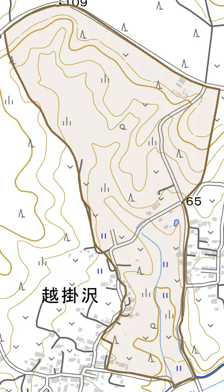 字越掛沢道ノ下モとその周辺の地図。町の範囲を重ねている