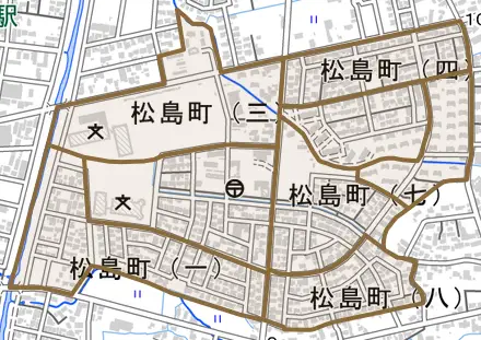 松島町とその周辺の地図。町の範囲を重ねている