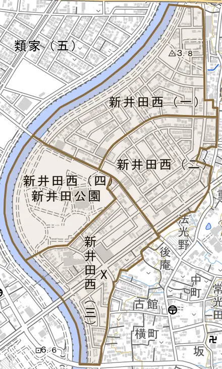 新井田西とその周辺の地図。町の範囲を重ねている