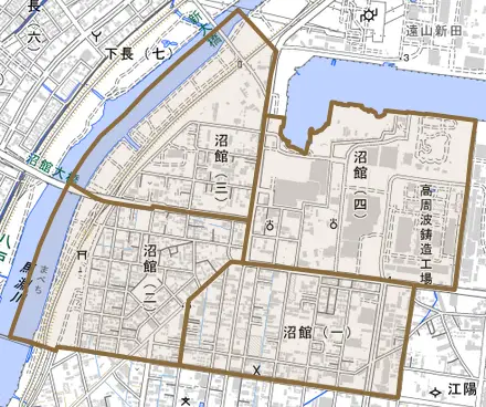 沼館とその周辺の地図。町の範囲を重ねている