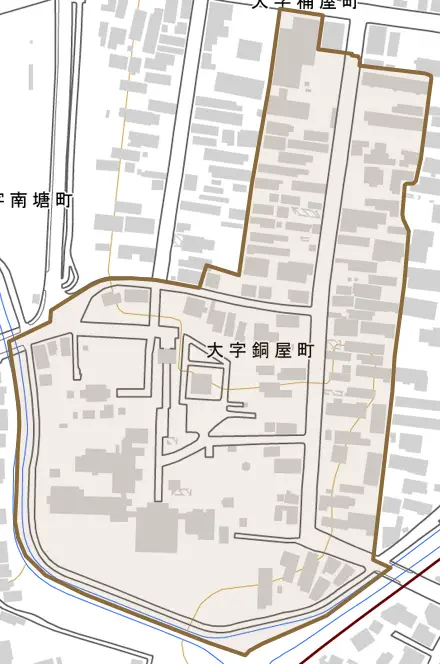 大字銅屋町とその周辺の地図。町の範囲を重ねている