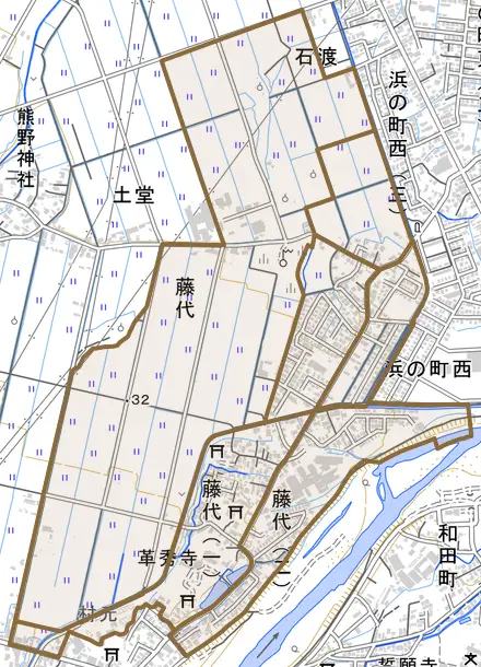 大字藤代とその周辺の地図。町の範囲を重ねている