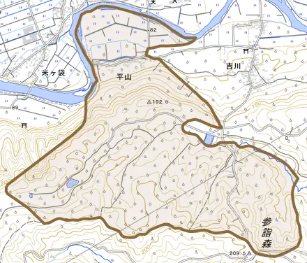 大字平山とその周辺の地図。町の範囲を重ねている