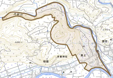 大字黒土とその周辺の地図。町の範囲を重ねている