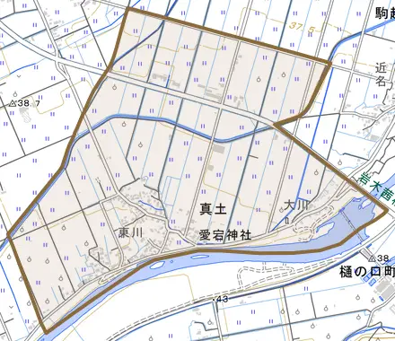 大字真土とその周辺の地図。町の範囲を重ねている