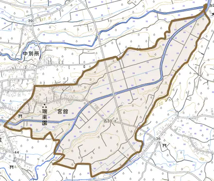 大字宮舘とその周辺の地図。町の範囲を重ねている