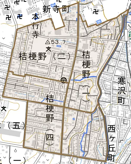 大字桔梗野とその周辺の地図。町の範囲を重ねている