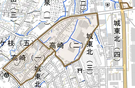 大字高崎とその周辺の地図。町の範囲を重ねている